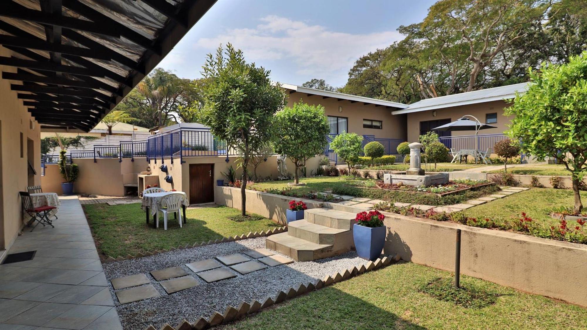 Guest House Mamma Mia Mbombela Exterior photo