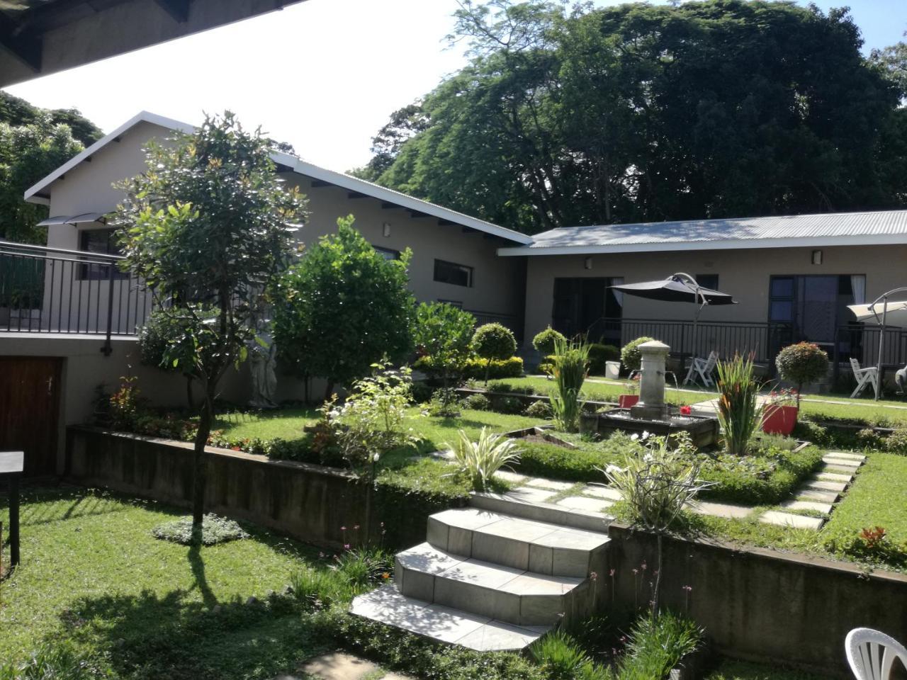Guest House Mamma Mia Mbombela Exterior photo