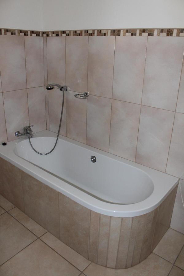 Guest House Mamma Mia Mbombela Exterior photo